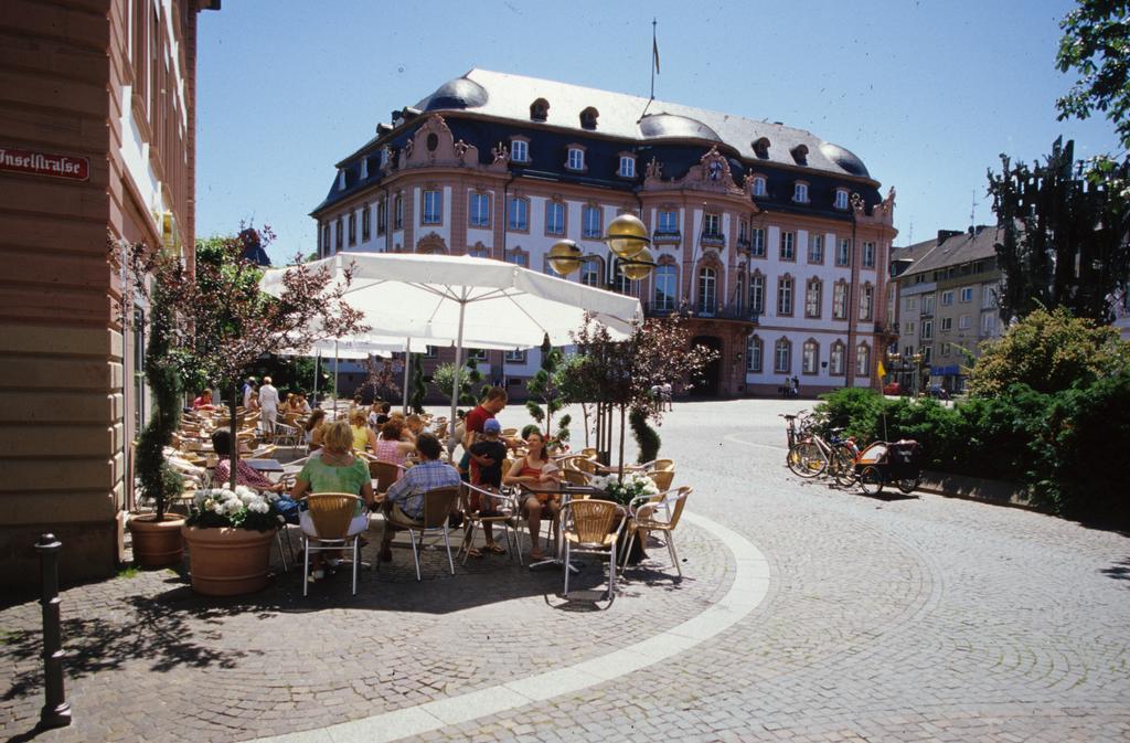 City-Hotel Neubrunnenhof Magonza Esterno foto